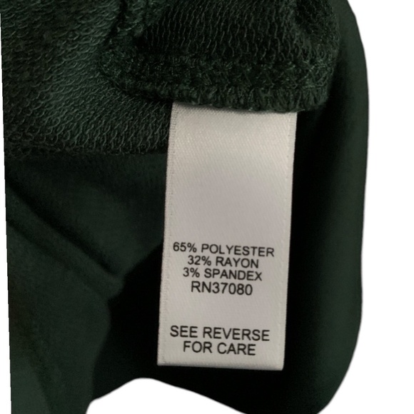 Cato Women's Green Shirt Size 18/20W Christmas Tree - Picture 5 of 7